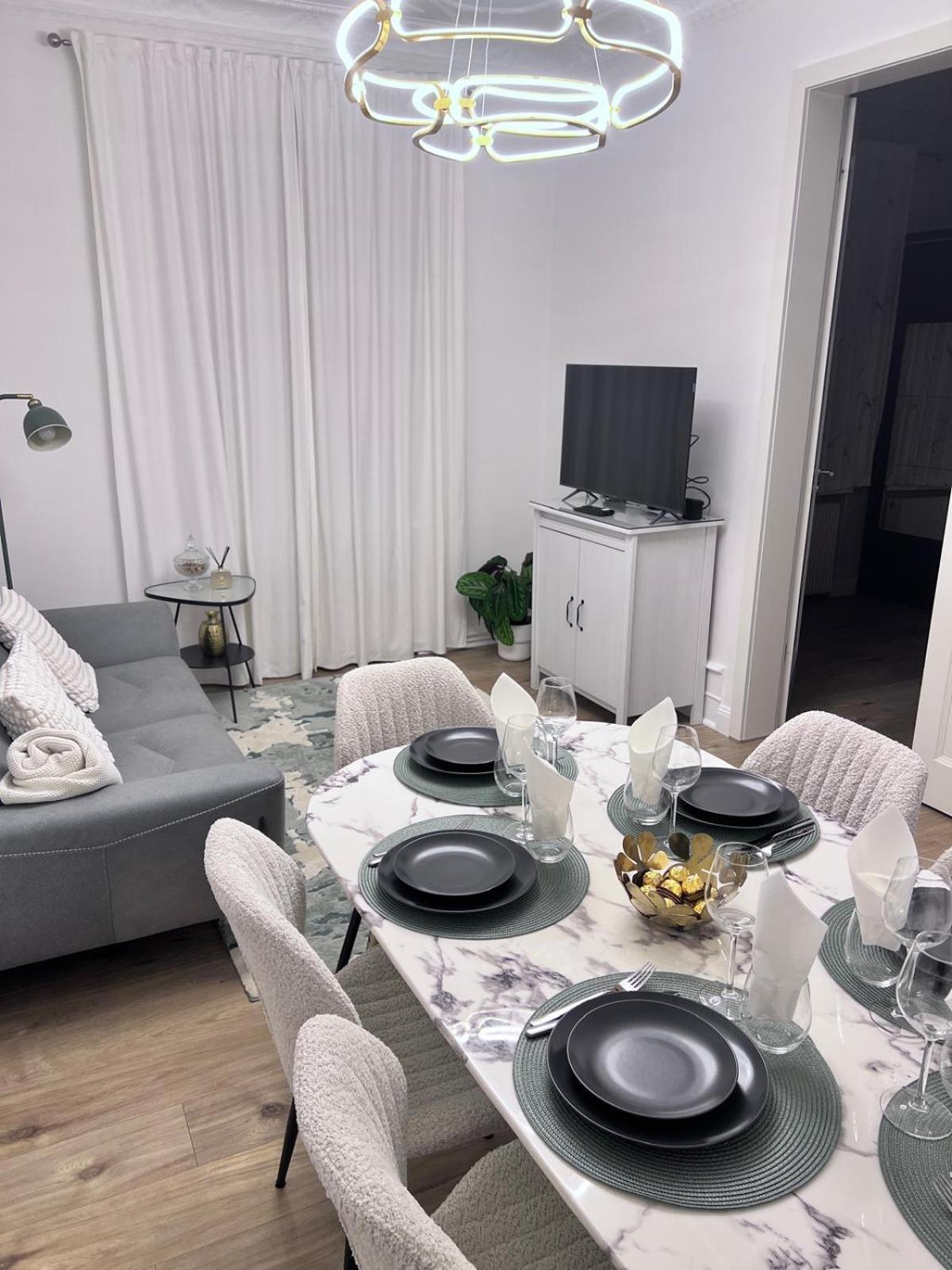 Appartement Le Rapp 6, De Standing 3 Chambres, 7 Personnes &1 Bebe, Cosy Et Familial Ultra Equipe Emplacement Ideal Proche Gare Centre Marches De Noel Quartier Tribunal Contades Strasbourg
